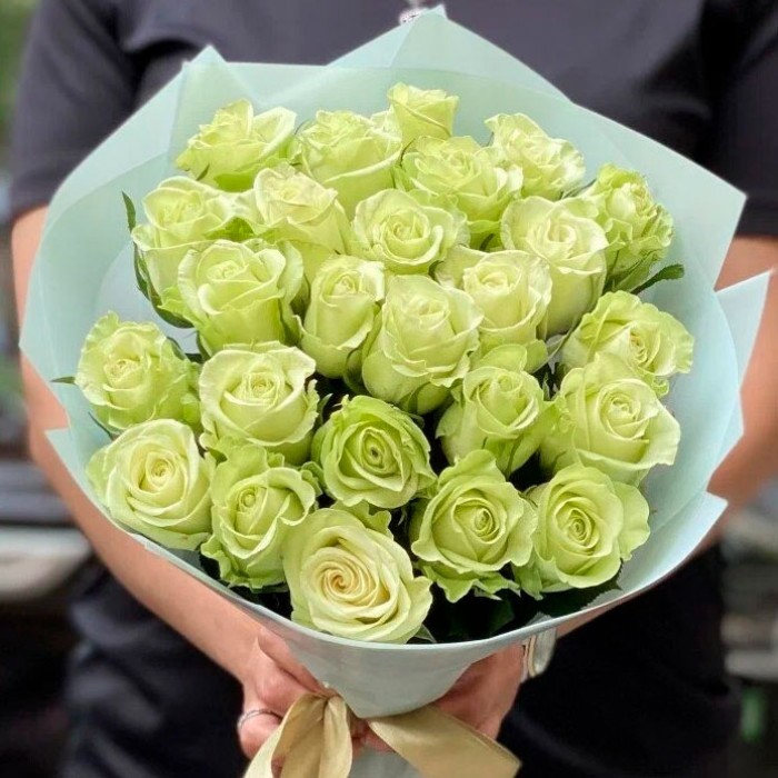 Букет 25 фисташковых роз