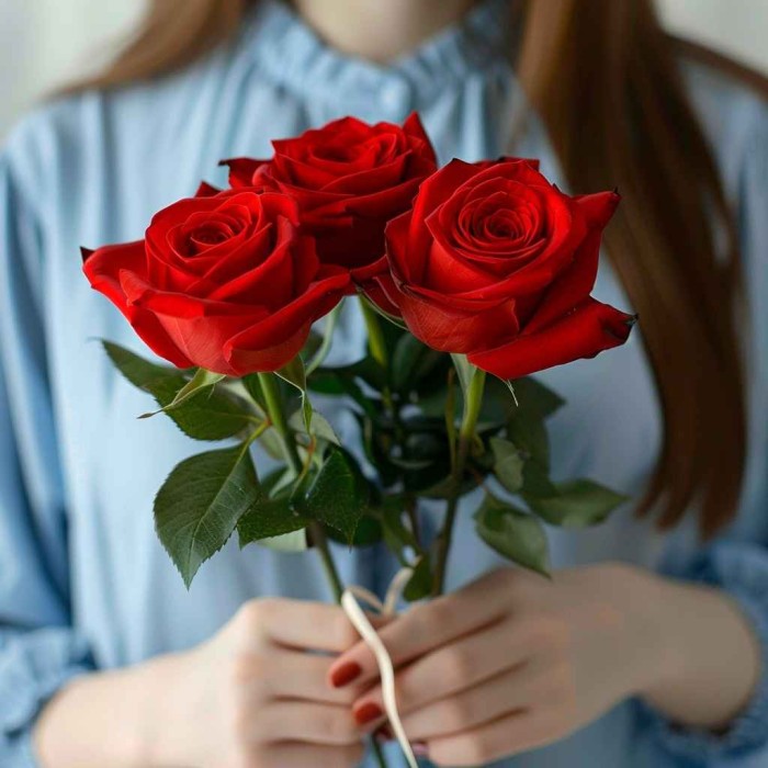 Букет 3 красные розы