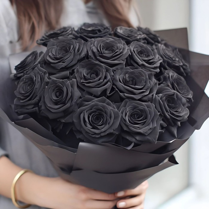Букет 17 черных роз