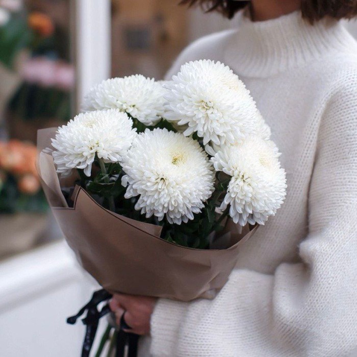 Букет 7 хризантем Помпон