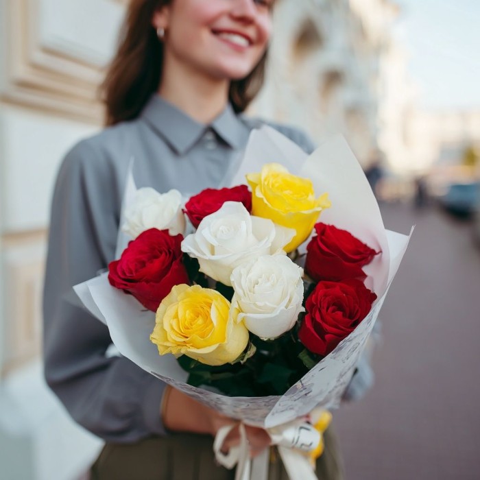 Букет 9 роз микс 50 см