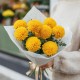 Букет 9 желтых шаровидных хризантем