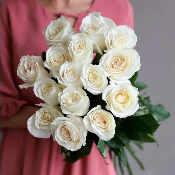Букет 15 белых роз