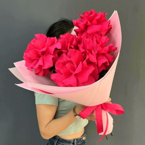 Букет 5 больших роз