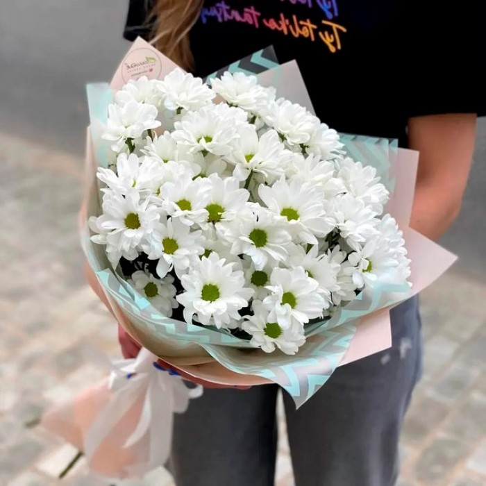 Букет 9 белых хризантем