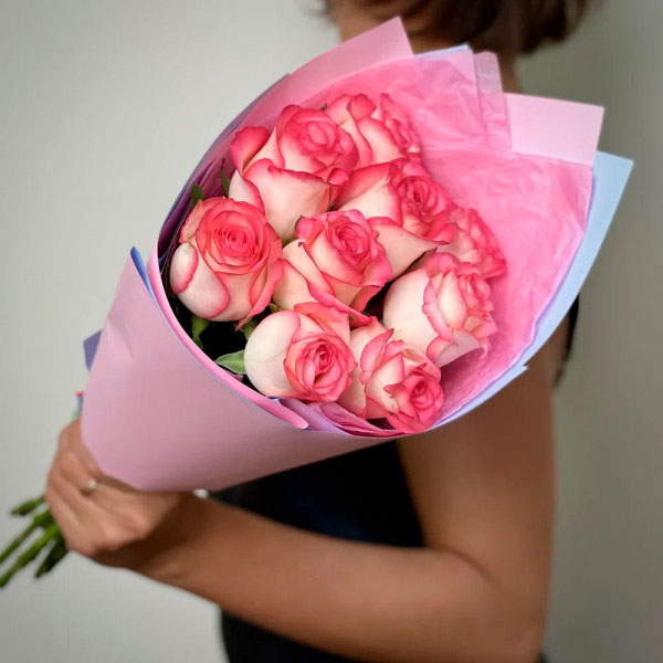 Букет 9 розовых роз