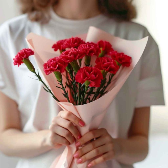 Букет 11 алых гвоздик