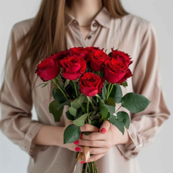 Букет 11 алых роз