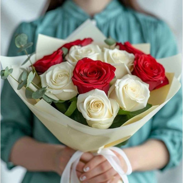 Букет 11 роз микс