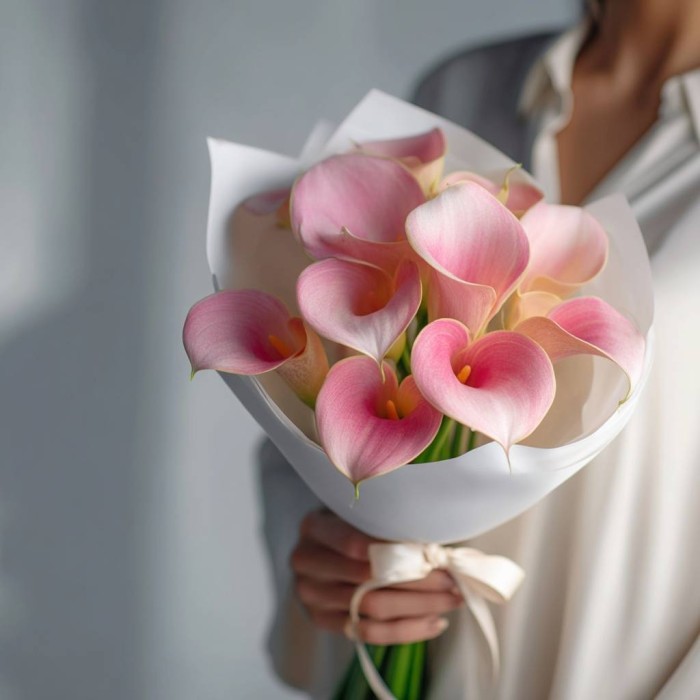 Букет 11 розовых калл