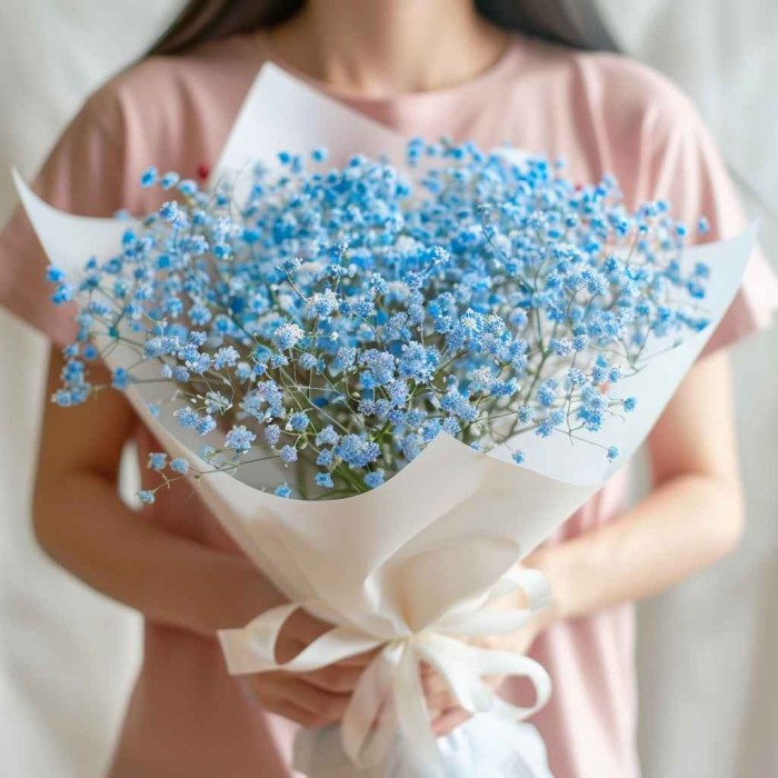 Букет 15 синих гипсофил