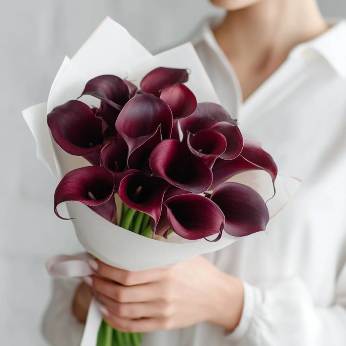 Букет 15 винных калл