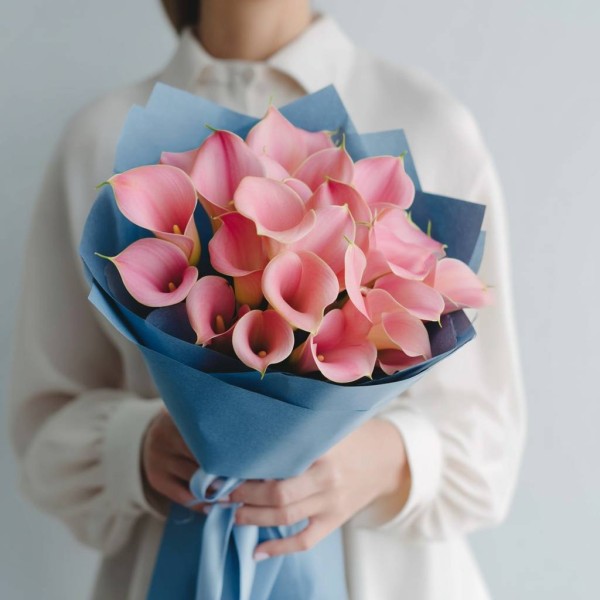 19 розовых калл