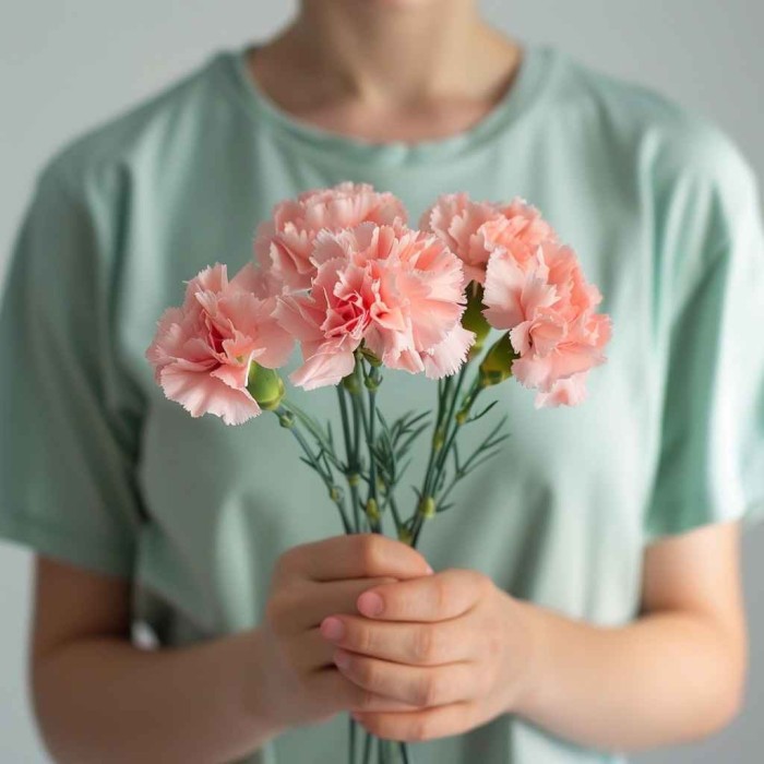 Букет 5 розовых гвоздик