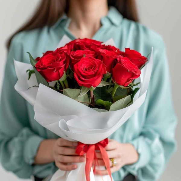 Букет 9 красных роз 60 см