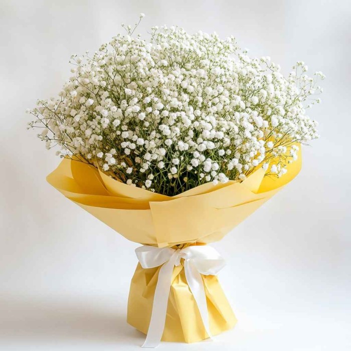 Большой букет белой гипсофилы