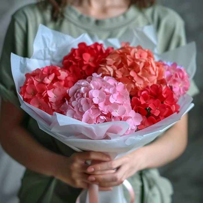 Монобукет из 7 гортензий