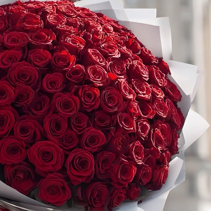 Букет 120 красных роз