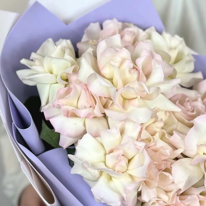 Букет 15 белых французских роз