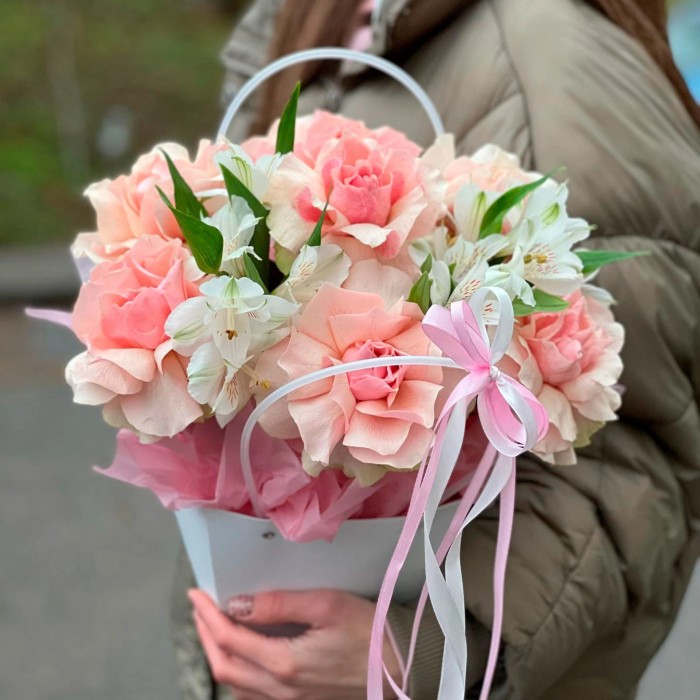 Французские розы в сумочке