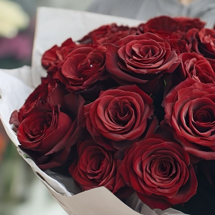 Букет 21 бордовая роза