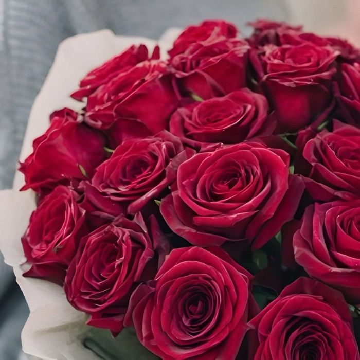 Букет 25 бордовых роз
