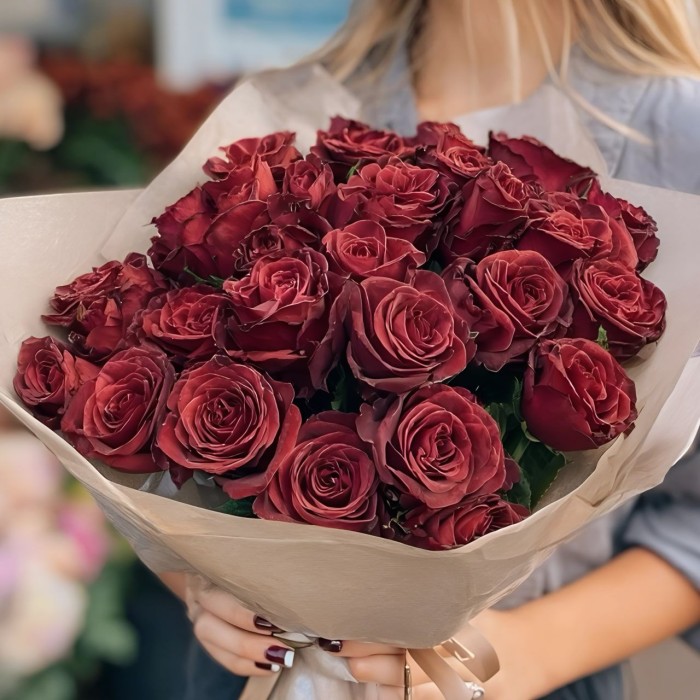 Букет 27 бордовых роз