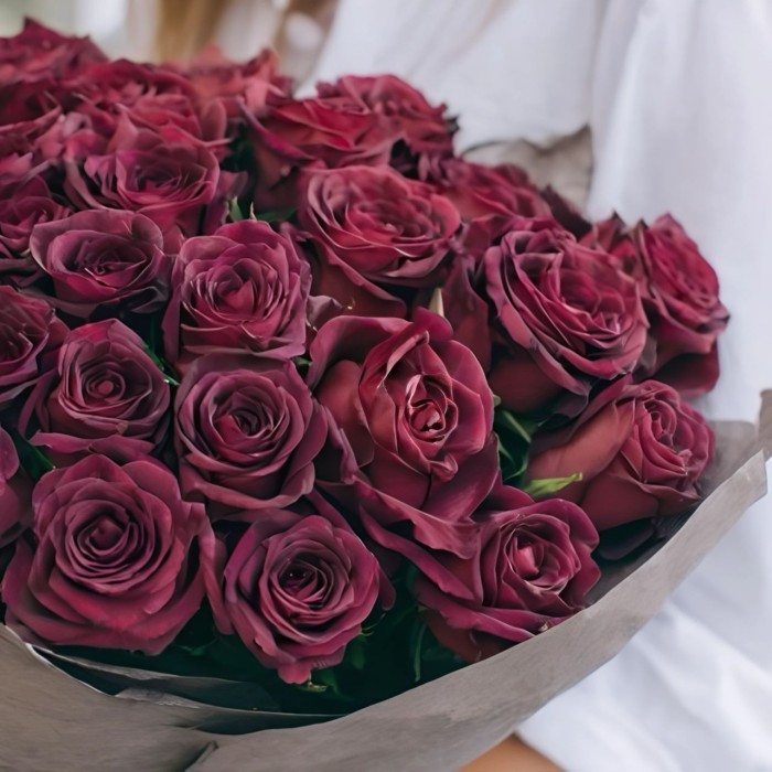 Букет 29 бордовых роз