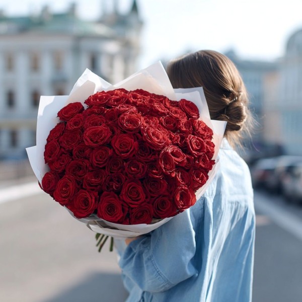 49 красных роз