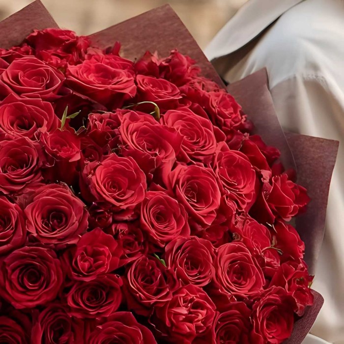 Букет 63 красные розы