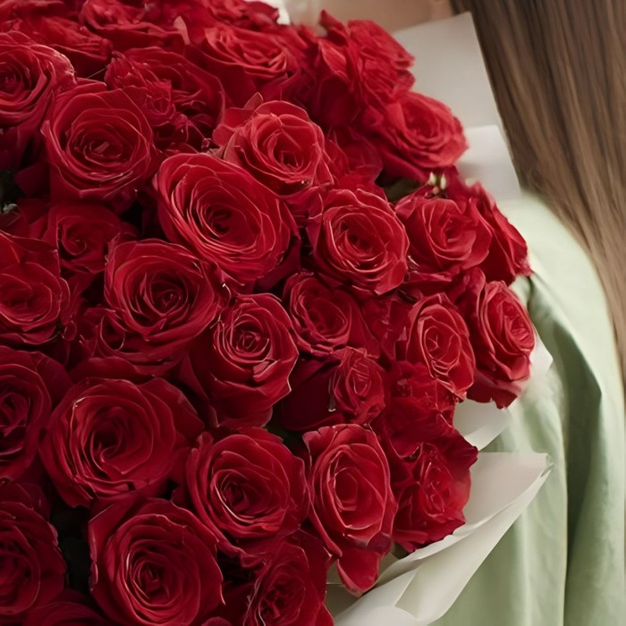 Букет 81 красная роза