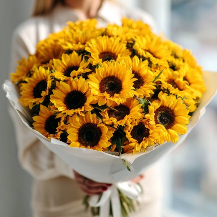 Монобукет 25 подсолнухов