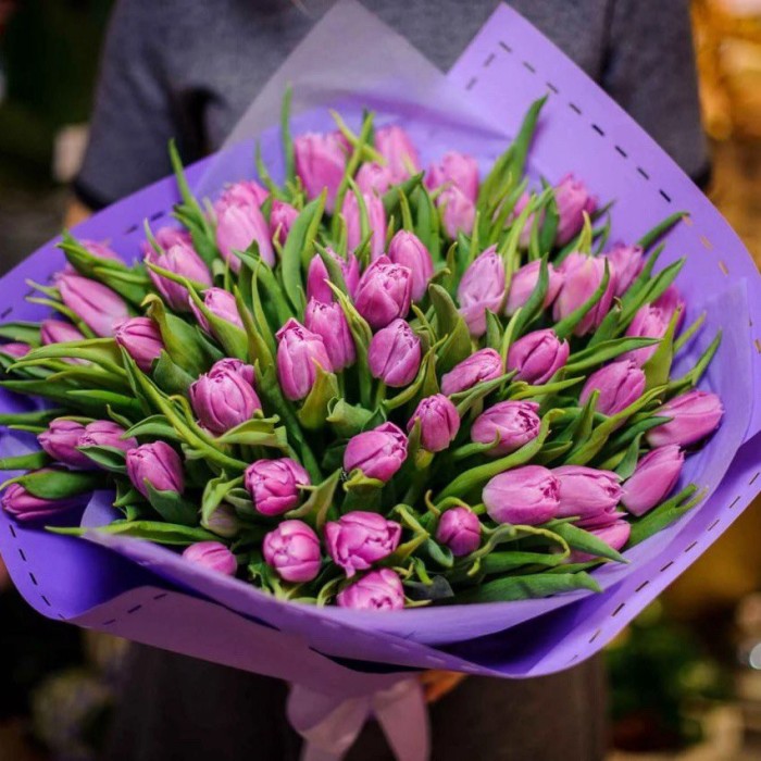 Букет 55 тюльпанов